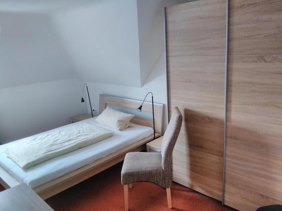 Rüstersieler Hof 3*
